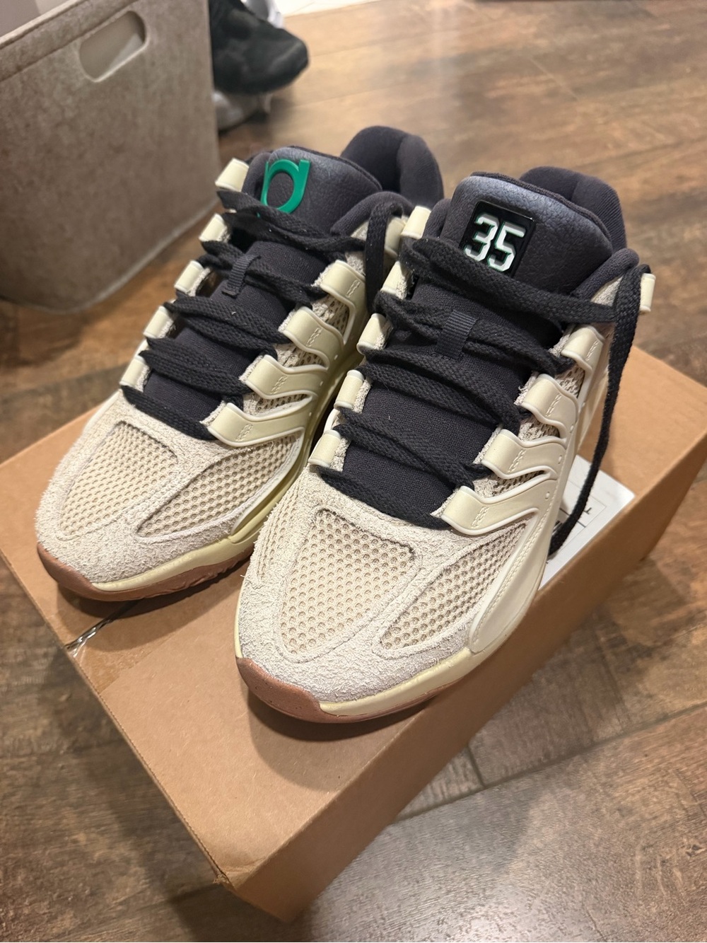 Nike KD Basketball Shoes – Men’s Size 9 – Brand New